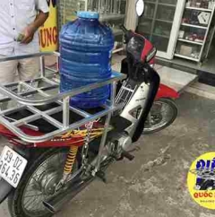 Baga Giá Chở Nước Xe Máy - Giải Pháp Vận Chuyển Thùng Nước Tiện Lợi, An Toàn