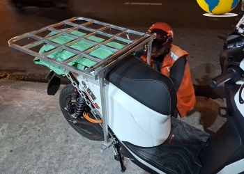 Giá Chở Hàng Xe Máy Điện Tải Trọng Nặng 250kg - Thép Mạ Kẽm 1.2mm