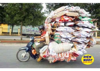 Giới hạn kích thước hàng hóa xe máy được phép chở