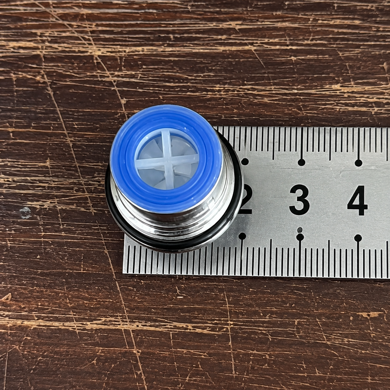 mặt đáy Óc vòi nước inox 304 mặt đáy Óc vòi nước inox 304