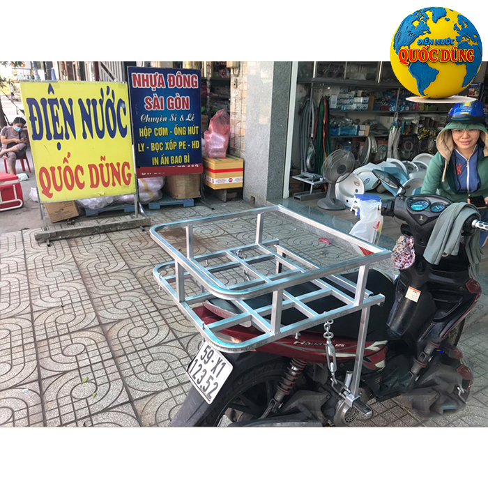 BAGA CHỞ 4 BÌNH NƯỚC 20L lắp trên xe FUTURE BAGA CHỞ 4 BÌNH NƯỚC 20L lắp trên xe FUTURE