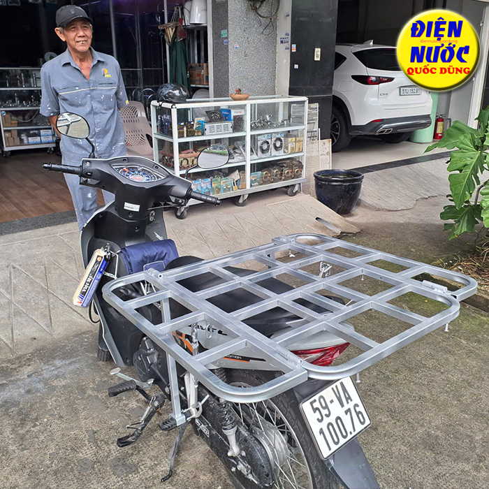 baga chở hàng cánh bướm mở ra
