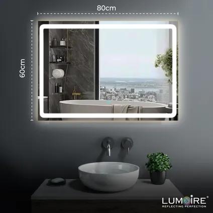 Gương soi toàn thân LED cảm ứng trong không gian nội thất cao cấp