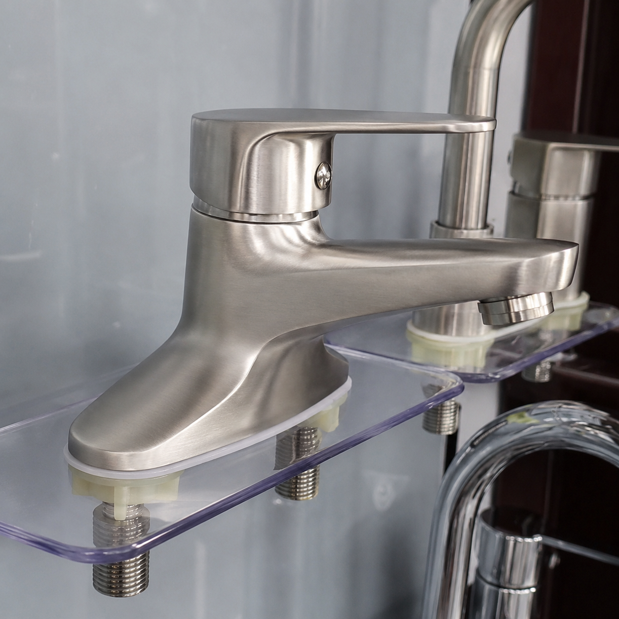 Vòi lavabo 2 chân inox 304 chụp nền trắng